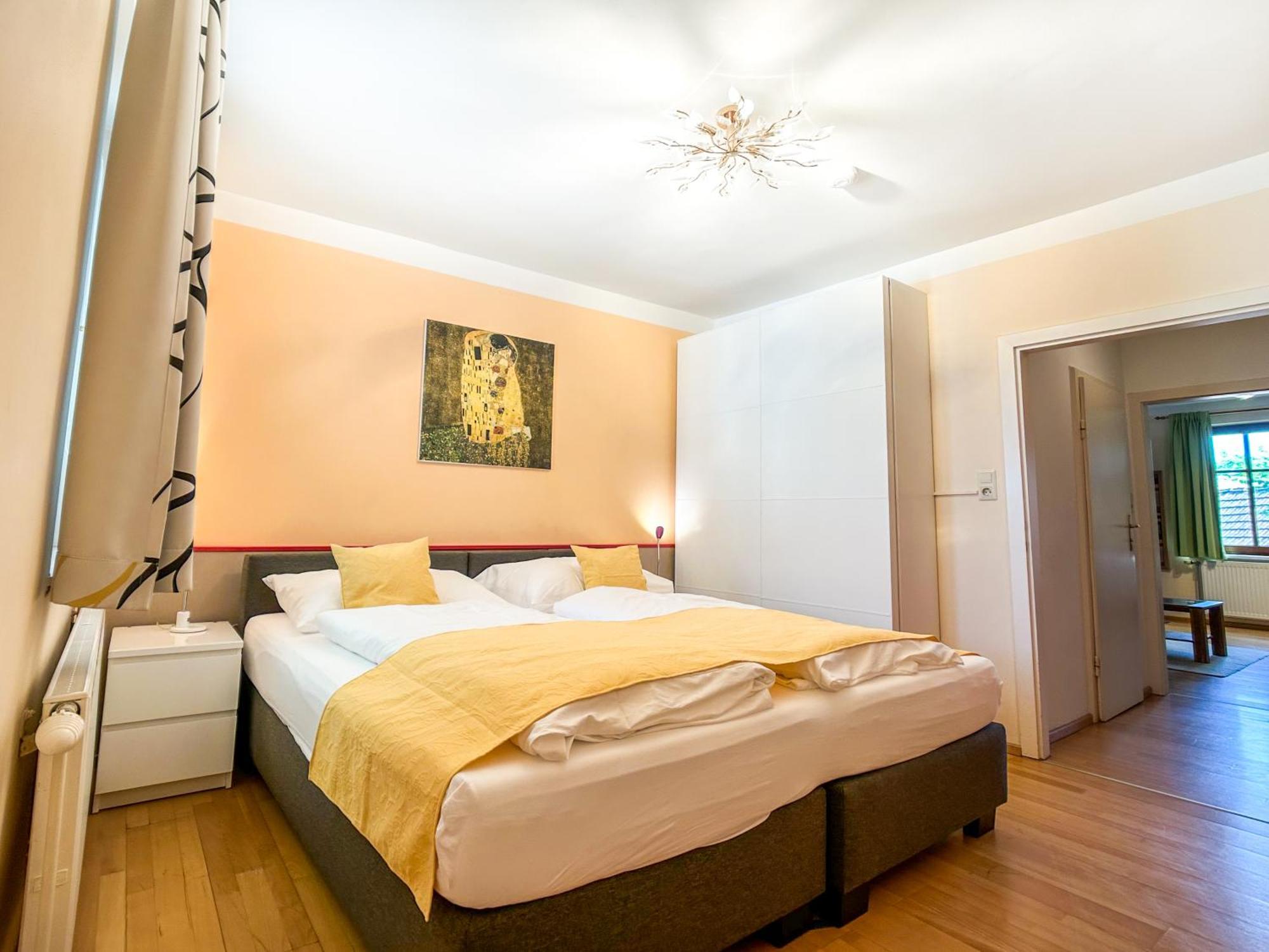 Apartments Haus Morgensonne Reidling Pokoj fotografie